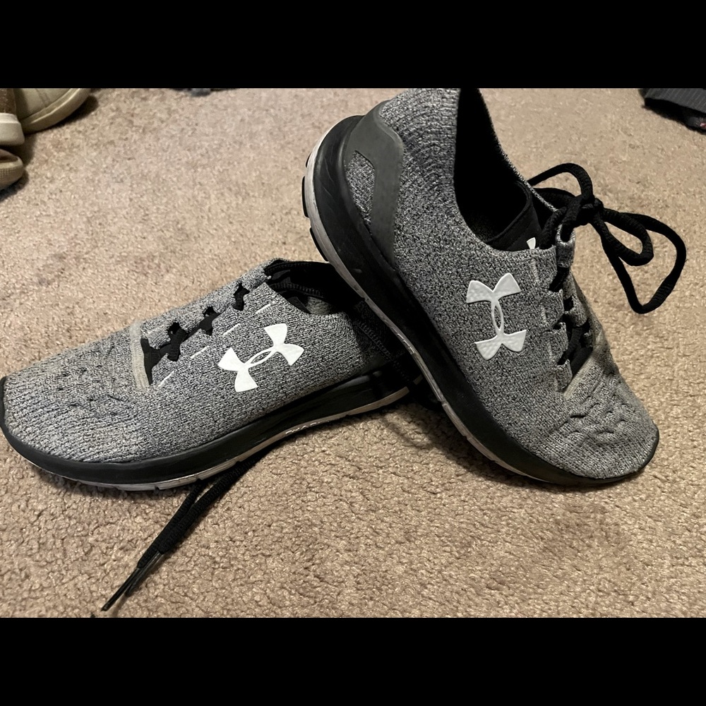 Under Armour sneakers. Good condition.
